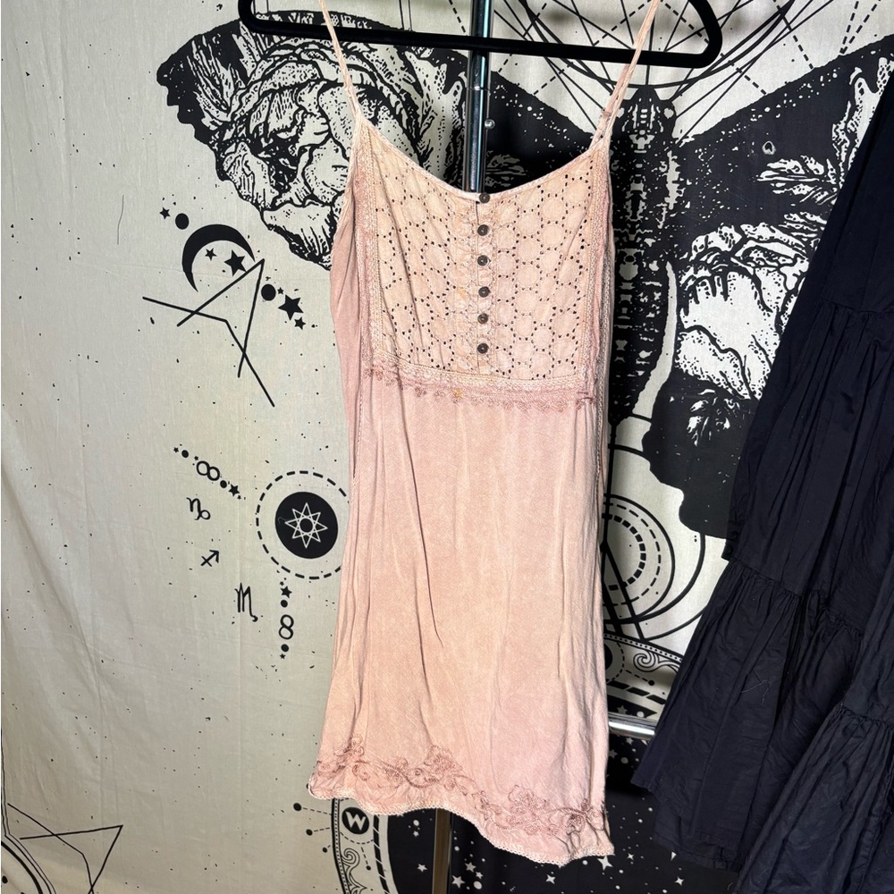EARTHBOUND Peach Button-Front Top